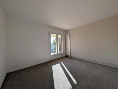 For sale Villepreux 4 rooms 83 m2 Yvelines (78450) photo 4