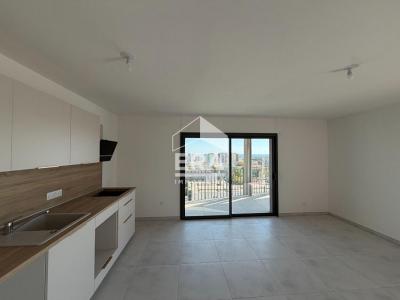 Louer Appartement 66 m2 Nice
