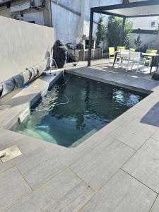 For sale Mauguio 4 rooms 105 m2 Herault (34130) photo 2