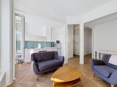 For rent Tassin-la-demi-lune 2 rooms 39 m2 Rhone (69160) photo 2