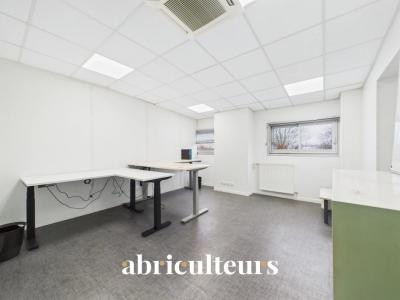 For rent Gellainville 1 room 310 m2 Eure et loir (28630) photo 4