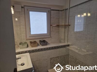 Louer Appartement Toulon 470 euros