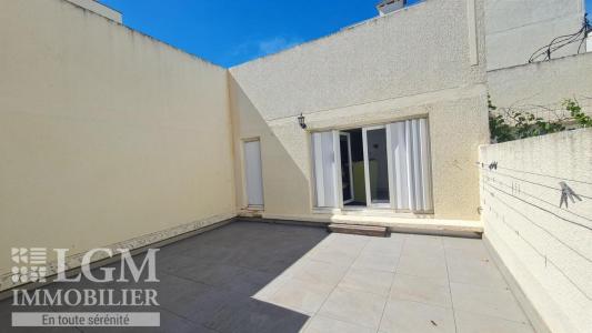 For sale Vitrolles 4 rooms 86 m2 Bouches du Rhone (13127) photo 3