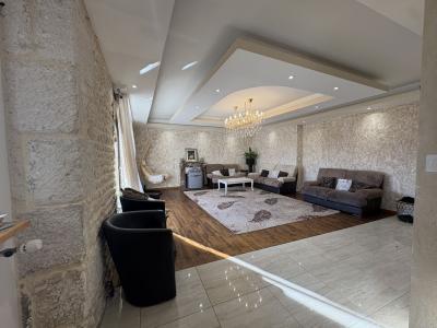 For sale 9 rooms 316 m2 Vendee (85200) photo 2