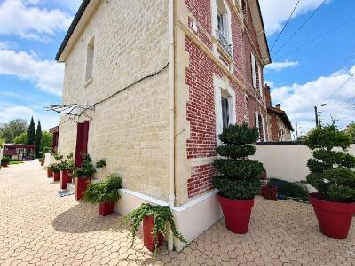 For sale 5 rooms 104 m2 Oise (60180) photo 0