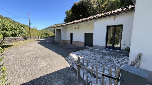 For sale 5 rooms 130 m2 Herault (34220) photo 3
