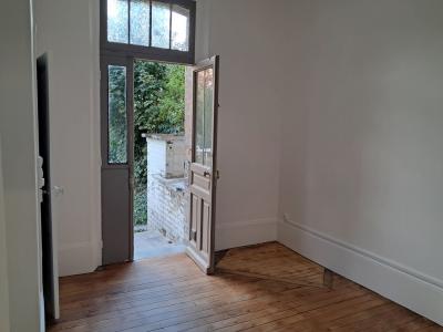 For rent CENTRE VILLE 2 rooms 36 m2 Yonne (89100) photo 3