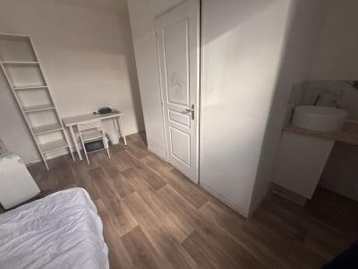 For rent Eurot�l�port 1 room 15 m2 Nord (59100) photo 1