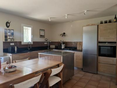 For sale Graveson 5 rooms 123 m2 Bouches du Rhone (13690) photo 4