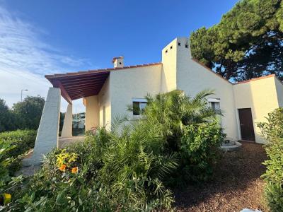 For sale Fos-sur-mer 4 rooms 89 m2 Bouches du Rhone (13270) photo 2