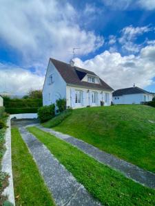 For sale Bayeux 5 rooms 124 m2 Calvados (14400) photo 0