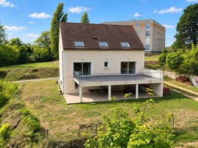 For sale Crepy-en-valois 6 rooms 150 m2 Oise (60800) photo 1