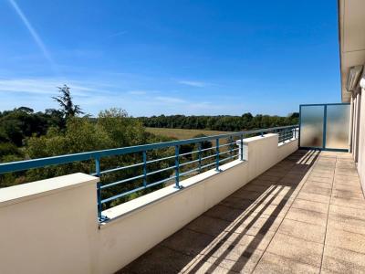 For sale Ponts-de-ce 3 rooms 68 m2 Maine et loire (49130) photo 0