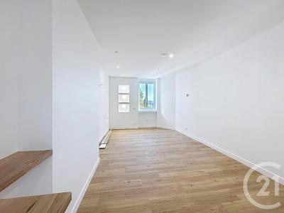For rent Thiais 1 room 23 m2 Val de Marne (94320) photo 4