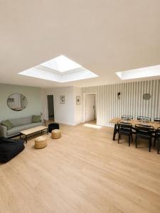 For rent Montgermont 7 rooms 205 m2 Ille et vilaine (35760) photo 0