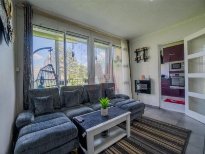 For sale Bron 3 rooms 55 m2 Rhone (69500) photo 0