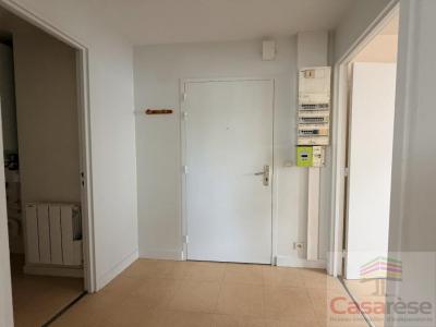 For sale Lorient 3 rooms 48 m2 Morbihan (56100) photo 3