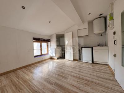 For sale Lyon-6eme-arrondissement 1 room 12 m2 Rhone (69006) photo 0