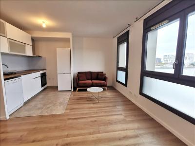 For rent Nanterre 2 rooms 39 m2 Hauts de Seine (92000) photo 2