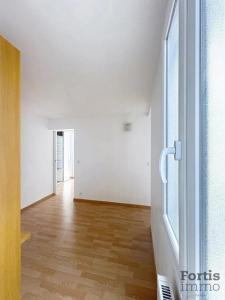 For sale Paris-8eme-arrondissement 2 rooms 54 m2 Paris (75008) photo 2