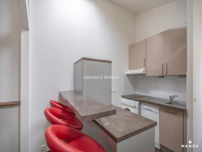 For rent Paris-15eme-arrondissement 2 rooms 29 m2 Paris (75015) photo 4