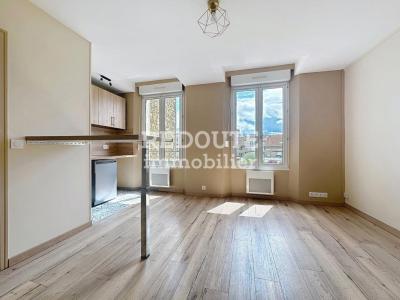 For sale Reims 1 room 20 m2 Marne (51100) photo 0