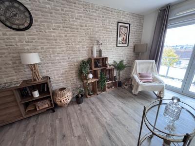 For sale SUR LES HAUTEURS 3 rooms 66 m2 Rhone (69480) photo 3