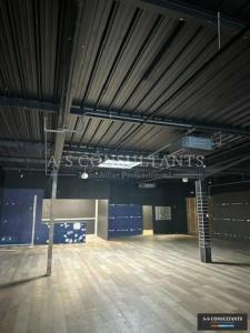 Louer Local commercial 415 m2 Saint-alban-leysse