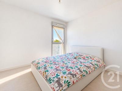 For sale Orly 4 rooms 77 m2 Val de Marne (94310) photo 3