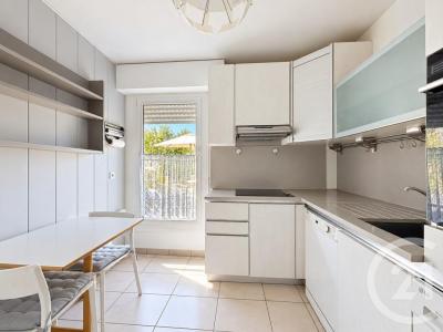 For sale Thiais 4 rooms 86 m2 Val de Marne (94320) photo 3