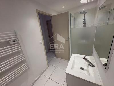 Louer Appartement 48 m2 Cagnes-sur-mer