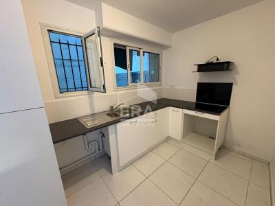 Louer Appartement Cagnes-sur-mer 880 euros