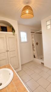 For sale Saint-victor-la-coste 4 rooms 102 m2 Gard (30290) photo 4