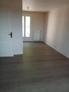 For rent Domerat 4 rooms 78 m2 Allier (03410) photo 1