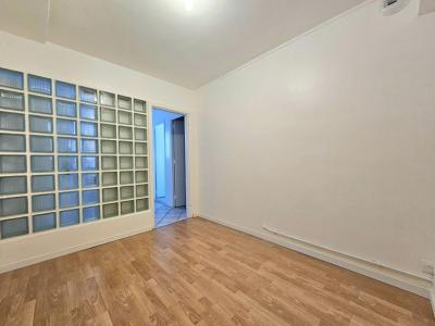For sale Epernon 2 rooms 38 m2 Eure et loir (28230) photo 2