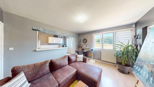 For sale Vierzon 3 rooms 77 m2 Cher (18100) photo 2