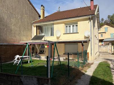 Acheter Immeuble 180 m2 Moirans-en-montagne