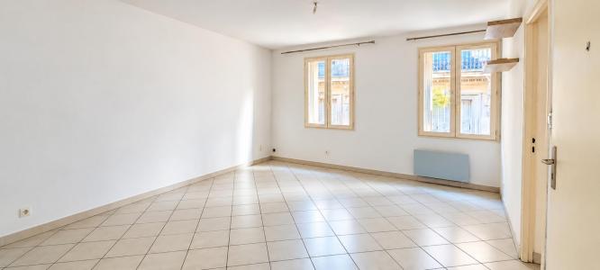 For sale Narbonne 3 rooms 45 m2 Aude (11100) photo 0
