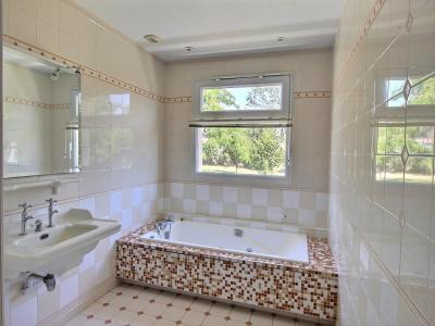 For sale Seiches-sur-le-loir 8 rooms 244 m2 Maine et loire (49140) photo 4