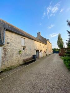 For sale Vaux-sur-aure 4 rooms 121 m2 Calvados (14400) photo 1