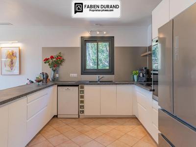 For sale Motte 11 rooms 204 m2 Var (83920) photo 3
