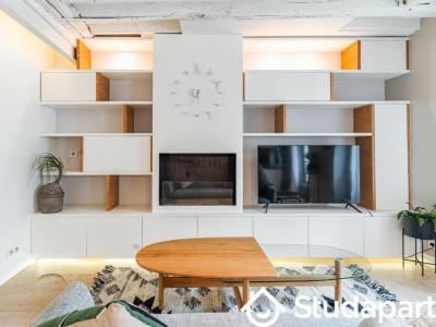 Louer Appartement Paris-6eme-arrondissement 2300 euros