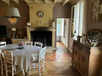 Acheter Maison 344 m2 Castillon-la-bataille