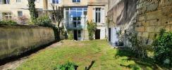For rent Apartment Bordeaux  81 m2 3 pieces