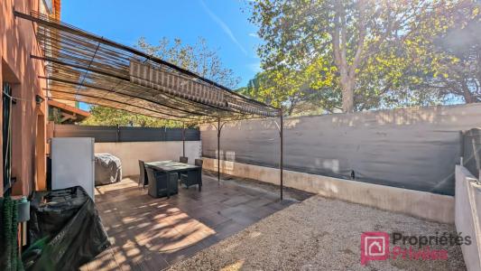 For sale Miramas 5 rooms 94 m2 Bouches du Rhone (13140) photo 2