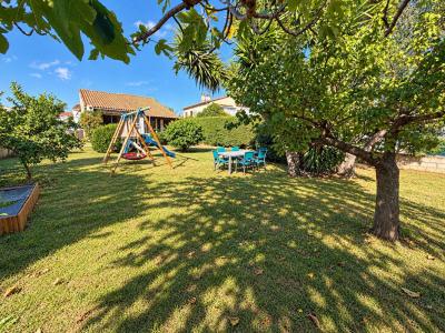For sale Frejus 4 rooms 99 m2 Var (83600) photo 0