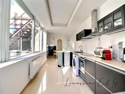 For sale Meru 2 rooms 61 m2 Oise (60110) photo 2