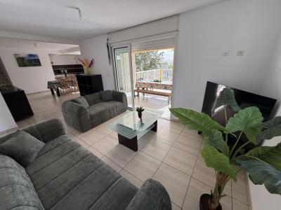 Annonce Location 6 pi�ces Maison Riviere-saint-louis 974