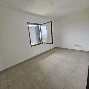 Louer Appartement 80 m2 Saint-andre
