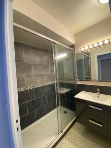 For rent Paris-17eme-arrondissement 2 rooms 46 m2 Paris (75017) photo 3